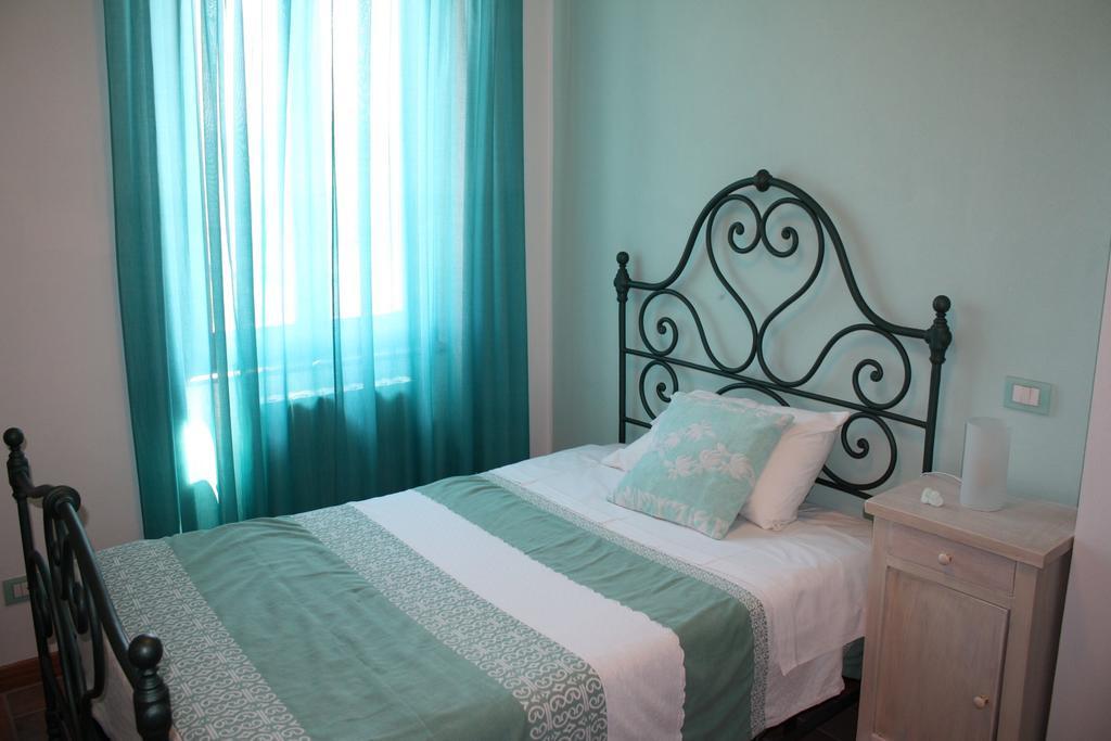 B&B La Casetta Villaromagnano Habitación foto